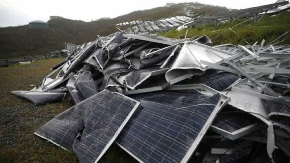 umweltbelastung-durch-grosse-mengen-an-ausgemusterten-solarmodulen:-gruener-oekoschrott