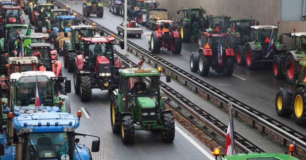 gruene:-bauern-werden-wegen-traktor-demo-angezeigt