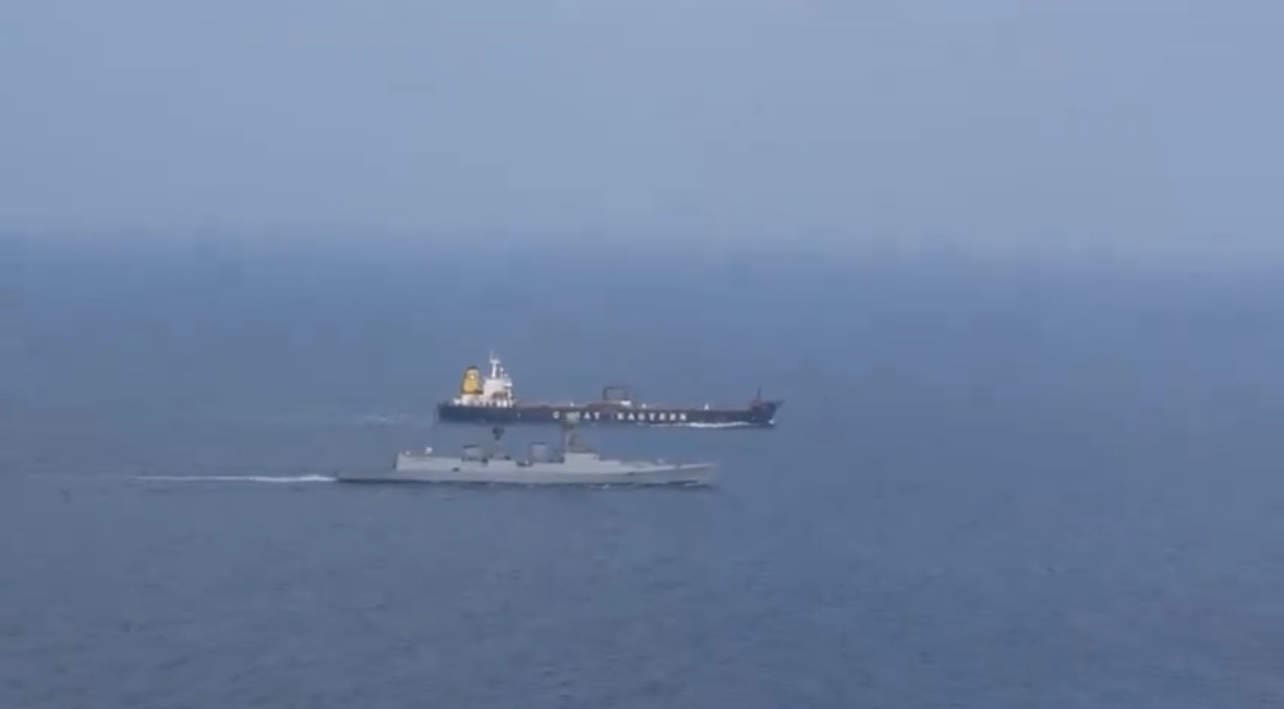indiens-marine-rettet-besatzung-eines-schiffes-im-arabischen-meer-nach-versuchter-entfuehrung
