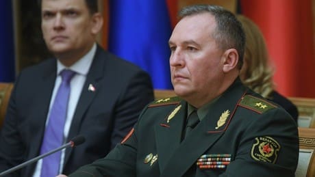weissrusslands-verteidigungsminister:-ukraine-verlegt-truppen-an-die-weissrussische-grenze