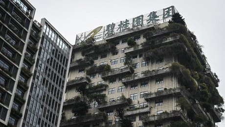 krise-setzt-sich-fort:-chinesischer-immobilienkonzern-country-garden-verpasst-zahlung