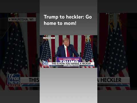 trump-addresses-heckler:-your-mom-is-‚going-to-be-angry‘!-#shorts